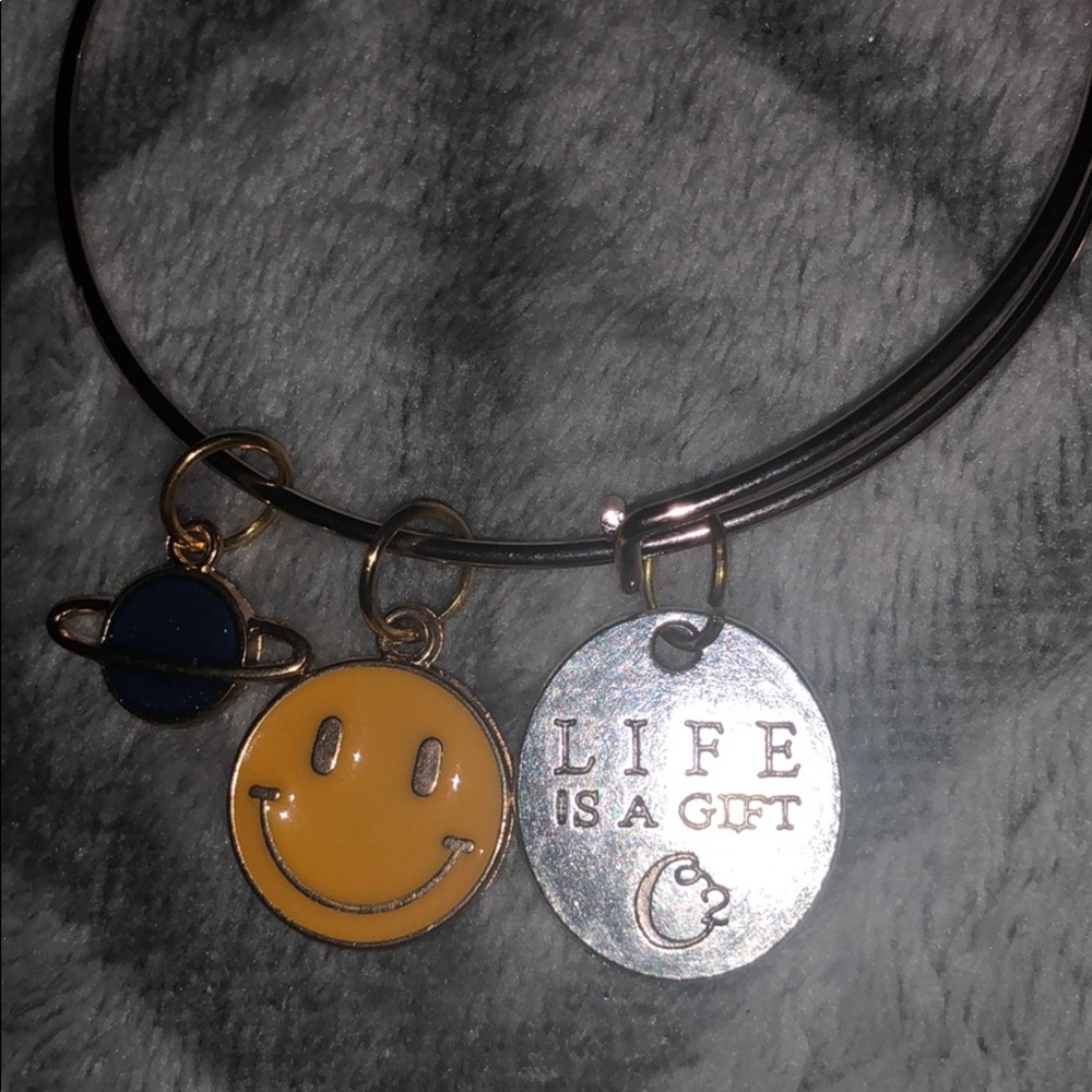 Bracelets - Picture 3 of 3
